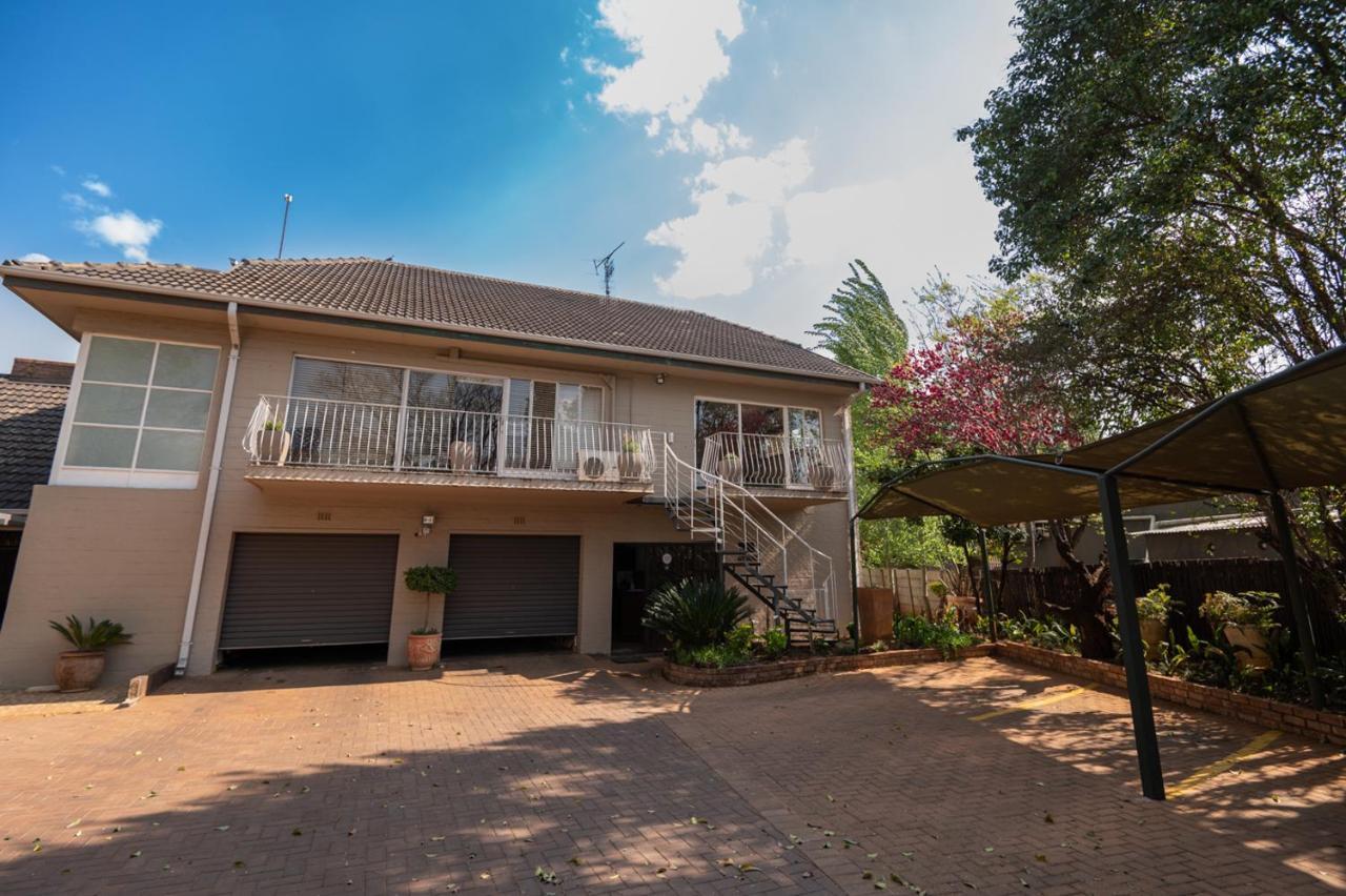 Opstal Gastehuis Potchefstroom Εξωτερικό φωτογραφία