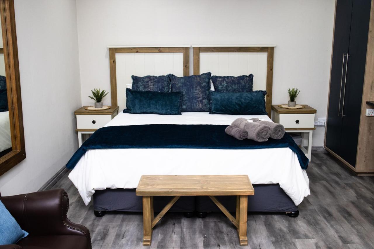 Opstal Gastehuis Potchefstroom Εξωτερικό φωτογραφία