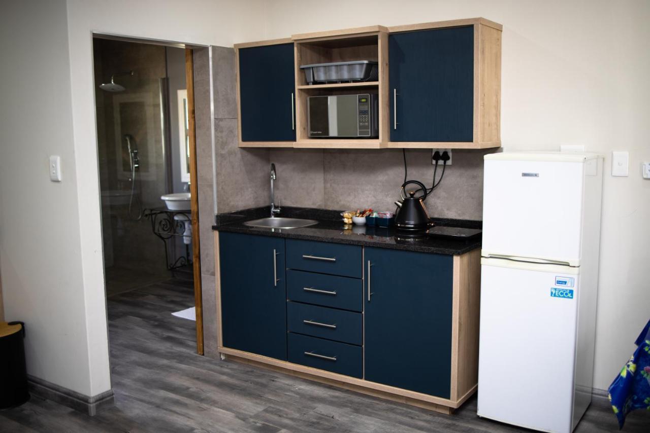 Opstal Gastehuis Potchefstroom Εξωτερικό φωτογραφία